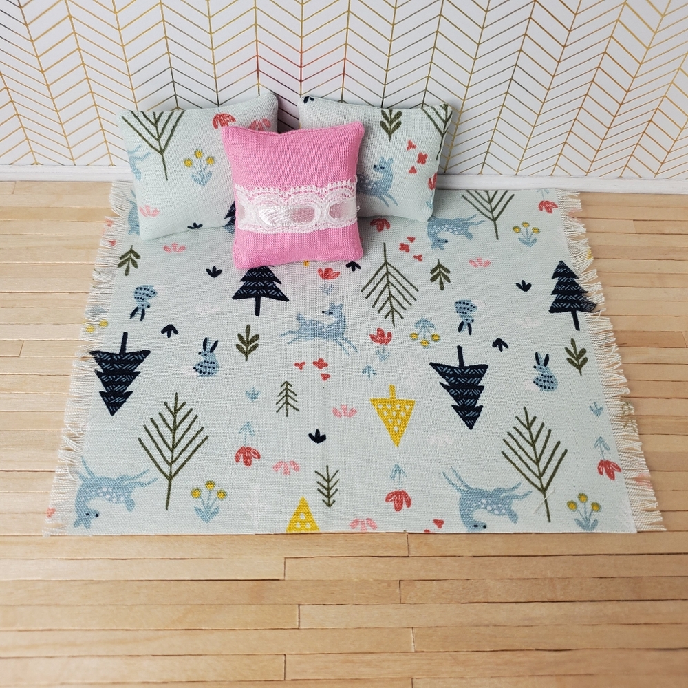 Miniature Dollhouse Decorative Rug Pillows Woodland Theme 1:12 Scale